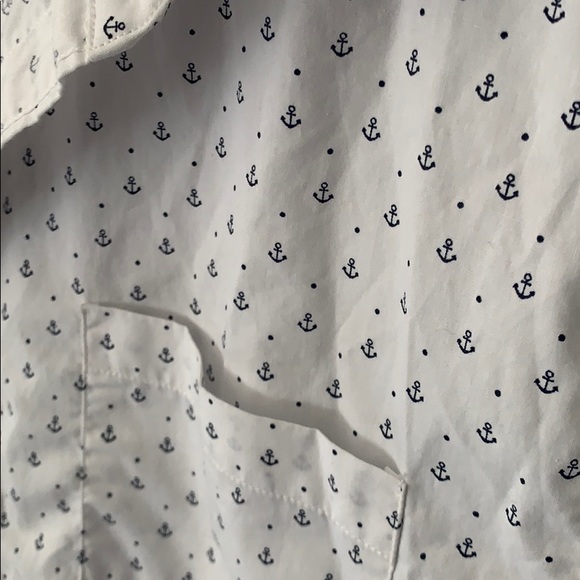 Kenneth Cole shortsleeve white button up pattern L - Picture 3 of 4